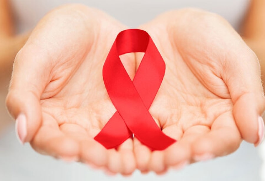 احتمال ابتلا به ایدز در مردان و زن چقدر است؟