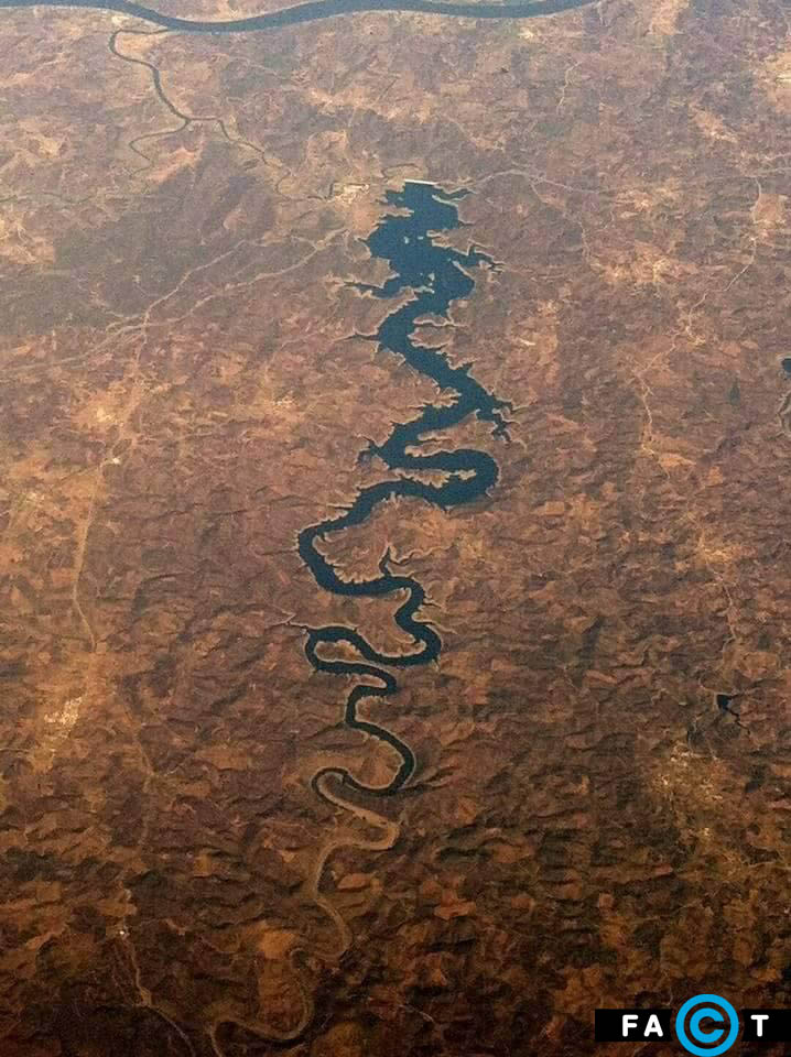 رودخانه اژدهای آبی